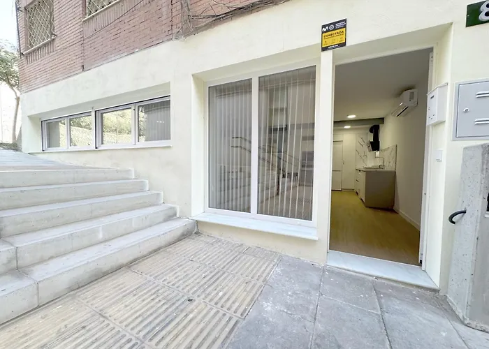 Amplio Apartamento Con Parking Y En El Centro