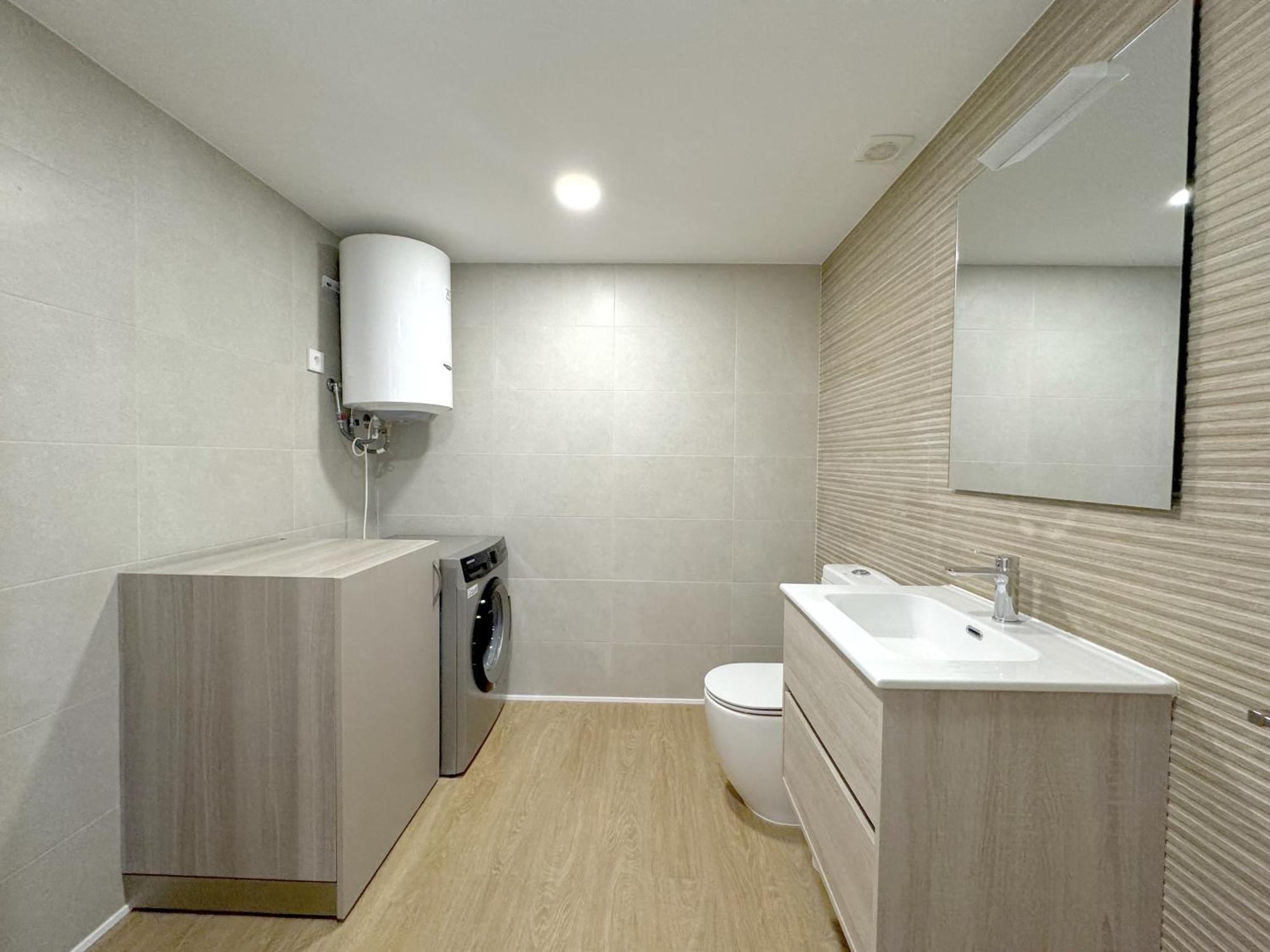 Amplio Con Parking Y En El Centro Apartment Almeria