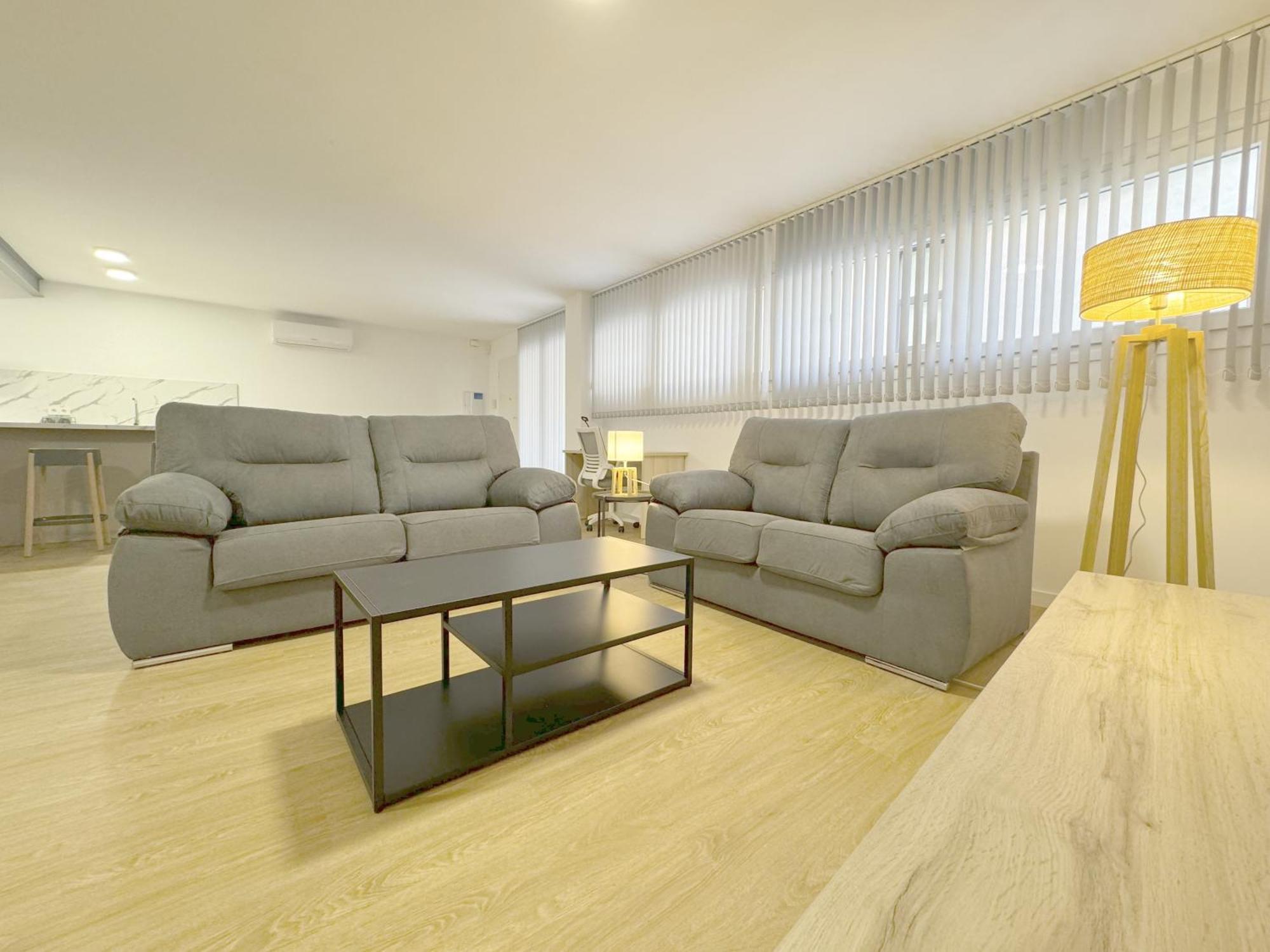 Apartment Amplio Con Parking Y En El Centro *