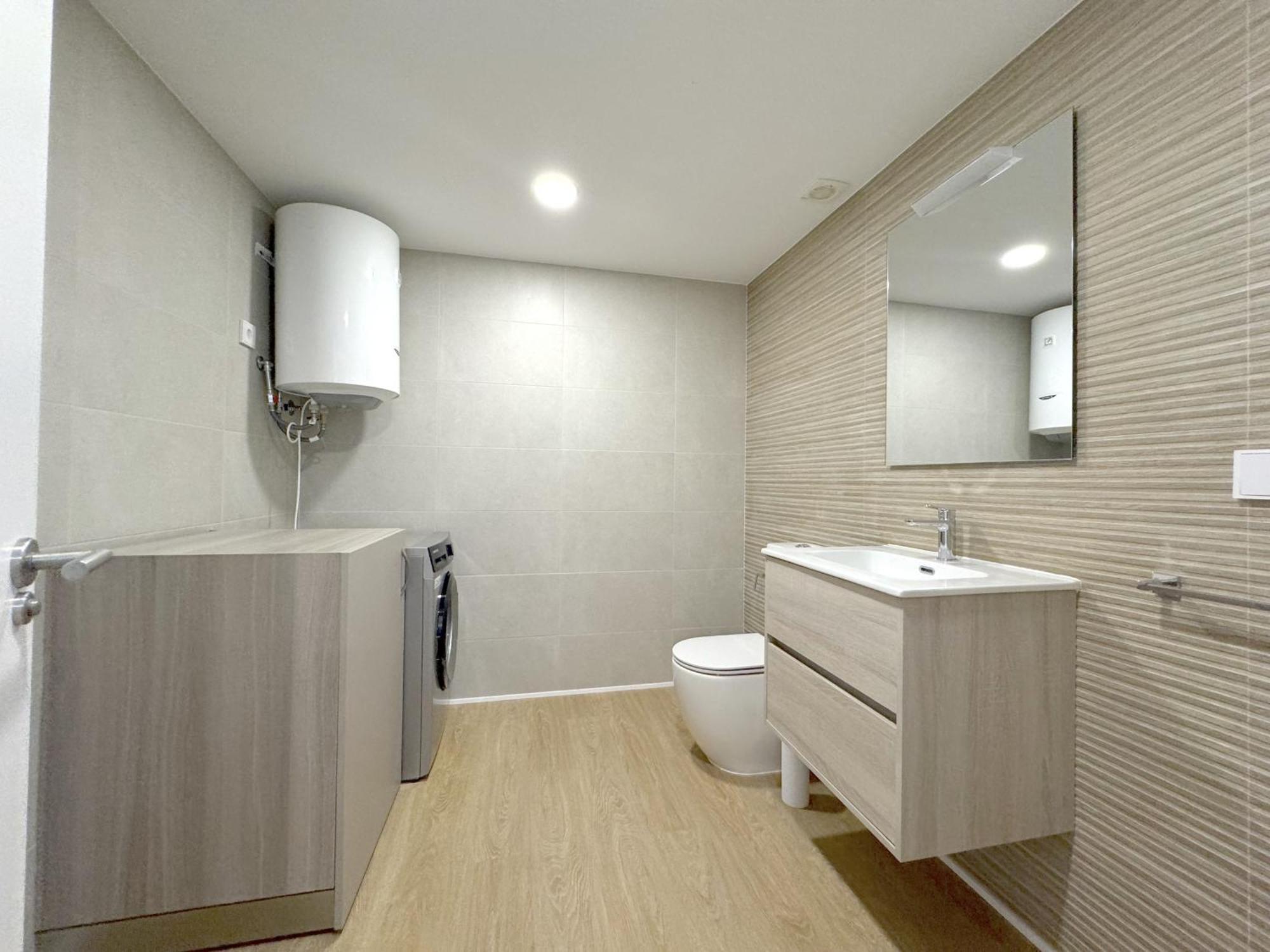 Amplio Con Parking Y En El Centro Apartment Almeria